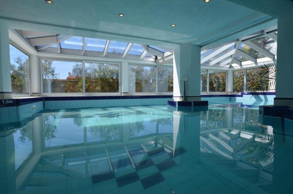 Apartments Ana Wellness L Ровінь Екстер'єр фото