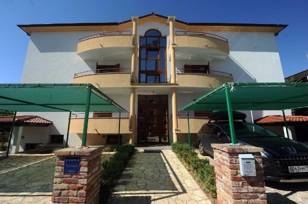 Apartments Ana Wellness L Ровінь Екстер'єр фото