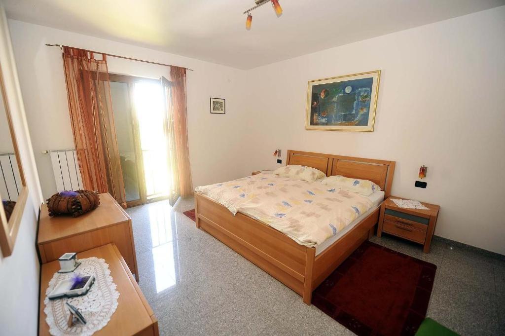 Apartments Ana Wellness L Ровінь Екстер'єр фото