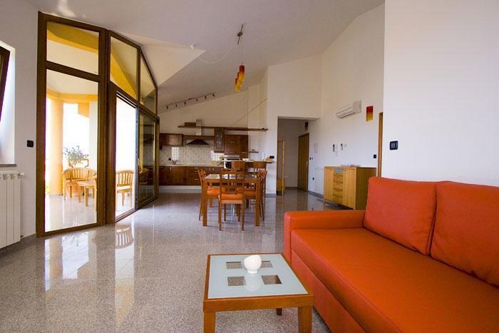 Apartments Ana Wellness L Ровінь Екстер'єр фото